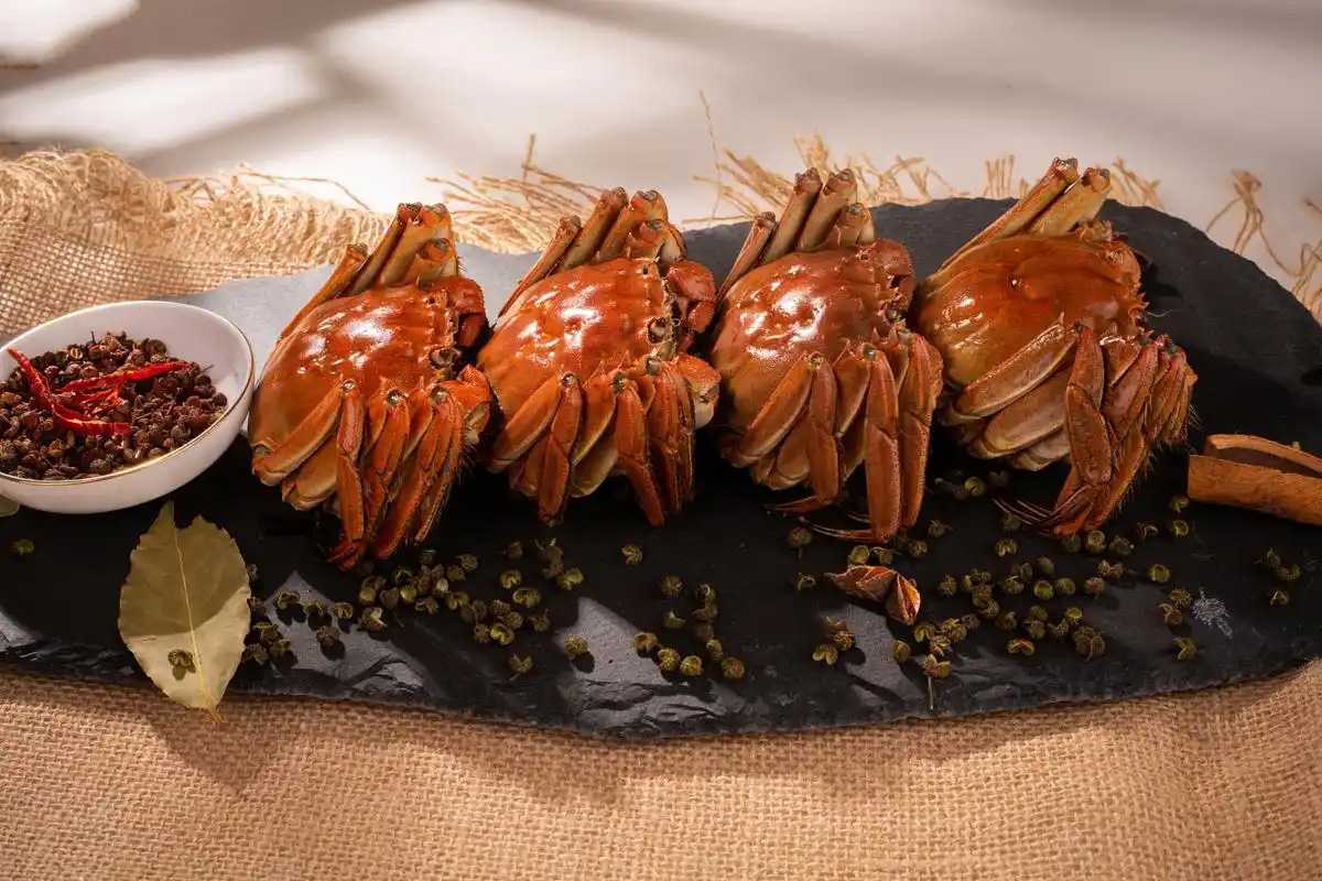 醉蟹日銷破萬(wàn)盒？智能包裝機(jī)如何讓非遺美食逆襲高端生鮮賽道