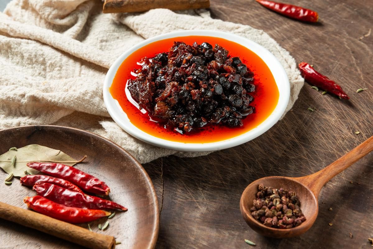 醬料與薯條同線生產(chǎn)？揭秘食品企業(yè)“柔性爆單”背后的智能包裝新引擎